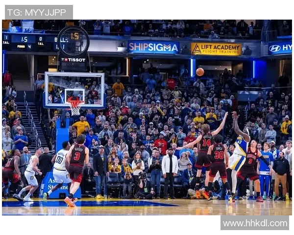 公牛队与步行者队激战正酣谁能在这场对决中笑到最后