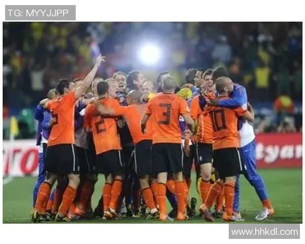 班特列与金士顿城的激烈对决揭示了足球战术与团队合作的精彩较量