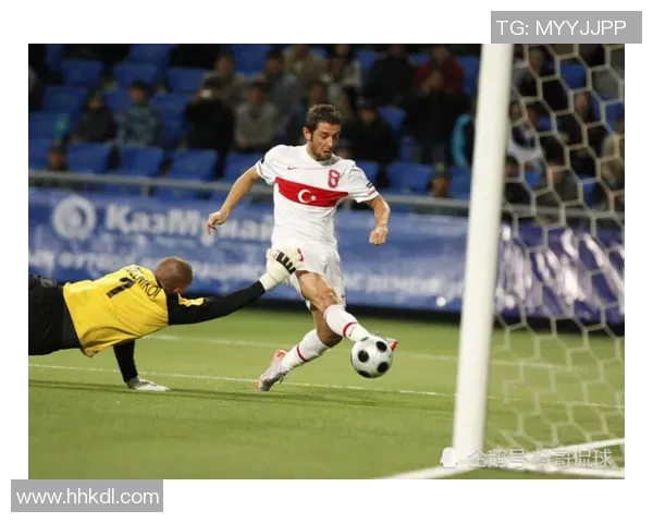 维拉利尔迎战特拉维夫力争主场胜利展现强劲实力